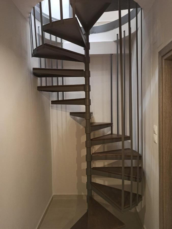 Stylish Ground Floor Maisonette Βόλος Εξωτερικό φωτογραφία